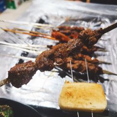 烧烤客栈碳烤羊腿(红叶店) User Photo