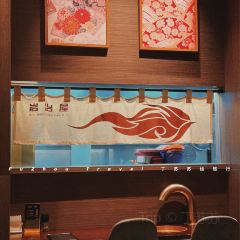 岩冶屋·炭火和牛烤肉(东二环泰禾广场店) User Photo