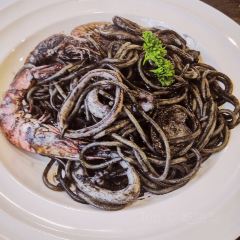 Luomazhilian (guanyaguangchang) User Photo