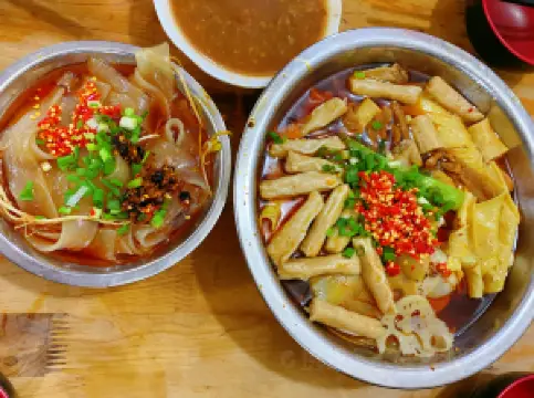华华小吃店(工商街店)