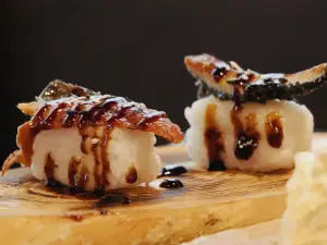 Yue Niu Ren Buffet Charcoal Grill Wagyu and Exquisite Japanese Cuisine