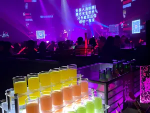 HUA HAI | LIVE HOUSE