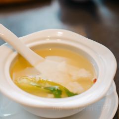 HAI YAN GE User Photo