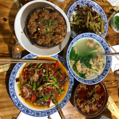 邱肥肠(巴州店) User Photo