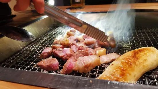 肉甲韩国木炭烤肉(内街店)