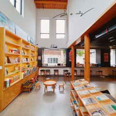 再望书店 User Photo