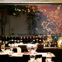 Neighborhood 여행 사진