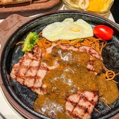 半秋山西餐厅(中原万达店) User Photo