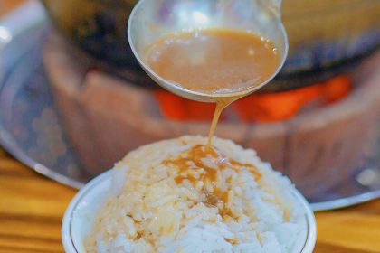 深夜食堂四季炭爐雞煲