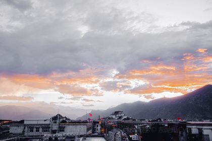 星月菩堤观景咖啡厅(布达拉宫观景店)