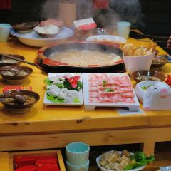川渝大院重庆老火锅(文山姚洲店) 여행 사진
