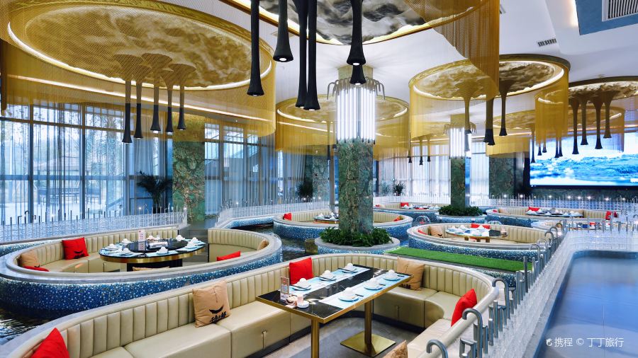 清江湾·千鱼千鲟主题餐厅