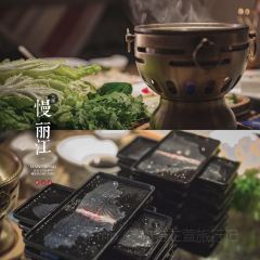MAN LI JIANG TING YUAN XIU XIAN CAN TING XI SHAN REN GU DIAN User Photo