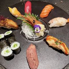 虹料理（萬怡飯店19樓）張用戶圖片