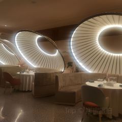 独角兽法餐厅(世贸中心店) User Photo