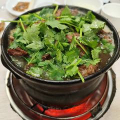 坛焖牛肉二米饭(金城街店) User Photo