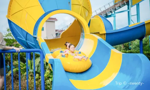 Hengdian Dream Valley Water World