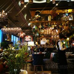 黎弯德咖啡厅(新华南路店) User Photo