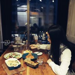 阁楼咖啡书吧茶餐厅 User Photo