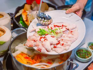 嗲嗲的椰子鸡·海南火锅(亚龙湾博后村店)