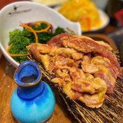 合牛炭火烤肉 User Photo