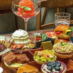 铃兰咖啡西餐·酒吧(水岸名居店) User Photo