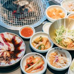 延炭乳酸菌烤肉店(珲春黑金店) ảnh của người dùng