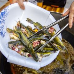 老船舫现做鲜鱼馆(奉节店) User Photo