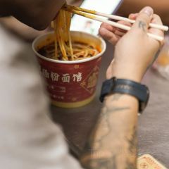 Zhongshanniuroufeichangfen Noodle House User Photo