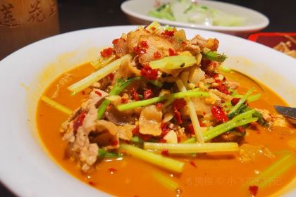 老萍巷·莲花血鸭(步行街店)