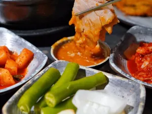 阿姨湯飯麪館（虹泉路店）