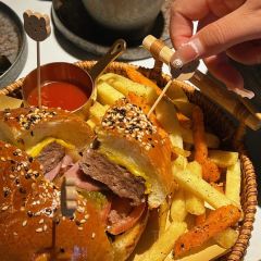 Kitchen侑湖景西餐(高新店) User Photo