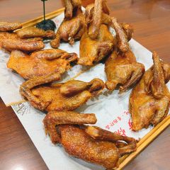 范怀梦烧鸽(龙堤岛店) User Photo