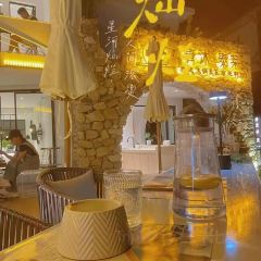 泰莱金·冬阴功手抓饭·傣泰融合·泰国罗氏虾餐厅(滨海大道店) User Photo