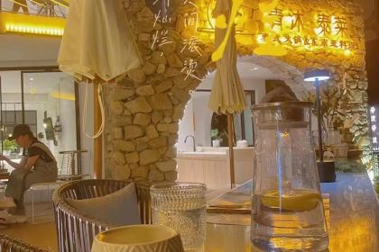 泰莱金·冬阴功手抓饭·傣泰融合·泰国罗氏虾餐厅(滨海大道店)