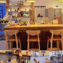 乌鲁木齐县大山小舍民宿·大山咖啡(BAR) User Photo