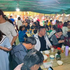 伊布拉特色炕锅 여행 사진