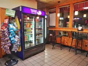 Boomers Subs & Deli