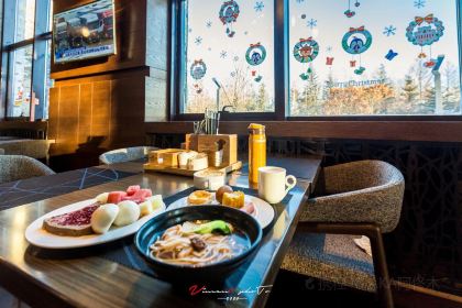 长白山温泉皇冠假日酒店·彩丰楼中餐厅