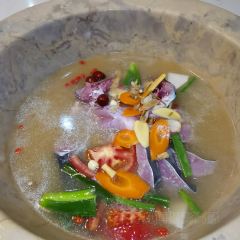 湖之味鱼庄(广龙店) User Photo