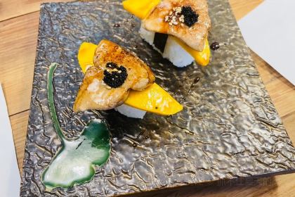 稻荷寿司(摩根100店)