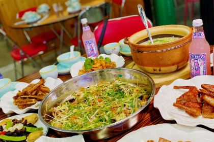 深夜食堂無骨鯽魚粥(河南岸店)