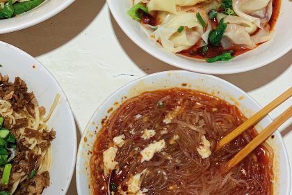 DENG GAN BA HUI DONG FEN DIAN