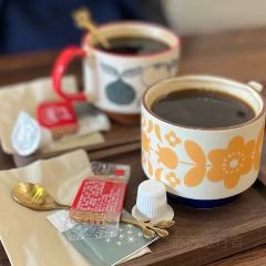 甲乙丁书店 User Photo