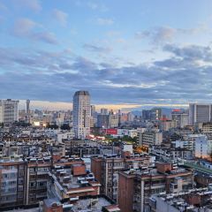 Blue whisky&cocktail User Photo