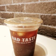 Bad Taste Bar & Lounge User Photo