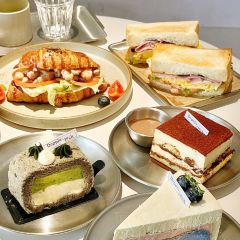 两点钟·烘焙·早午餐 Doppio'clock Bakery&Brunch(苏宁广场店) User Photo