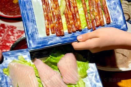 阿敦菌汤小火锅(正定旗舰店)