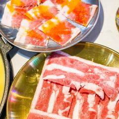 打卡探店炭燒烤肉•烤肉簽到店張用戶圖片