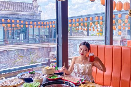 莺花渡火锅(长嘉汇店)